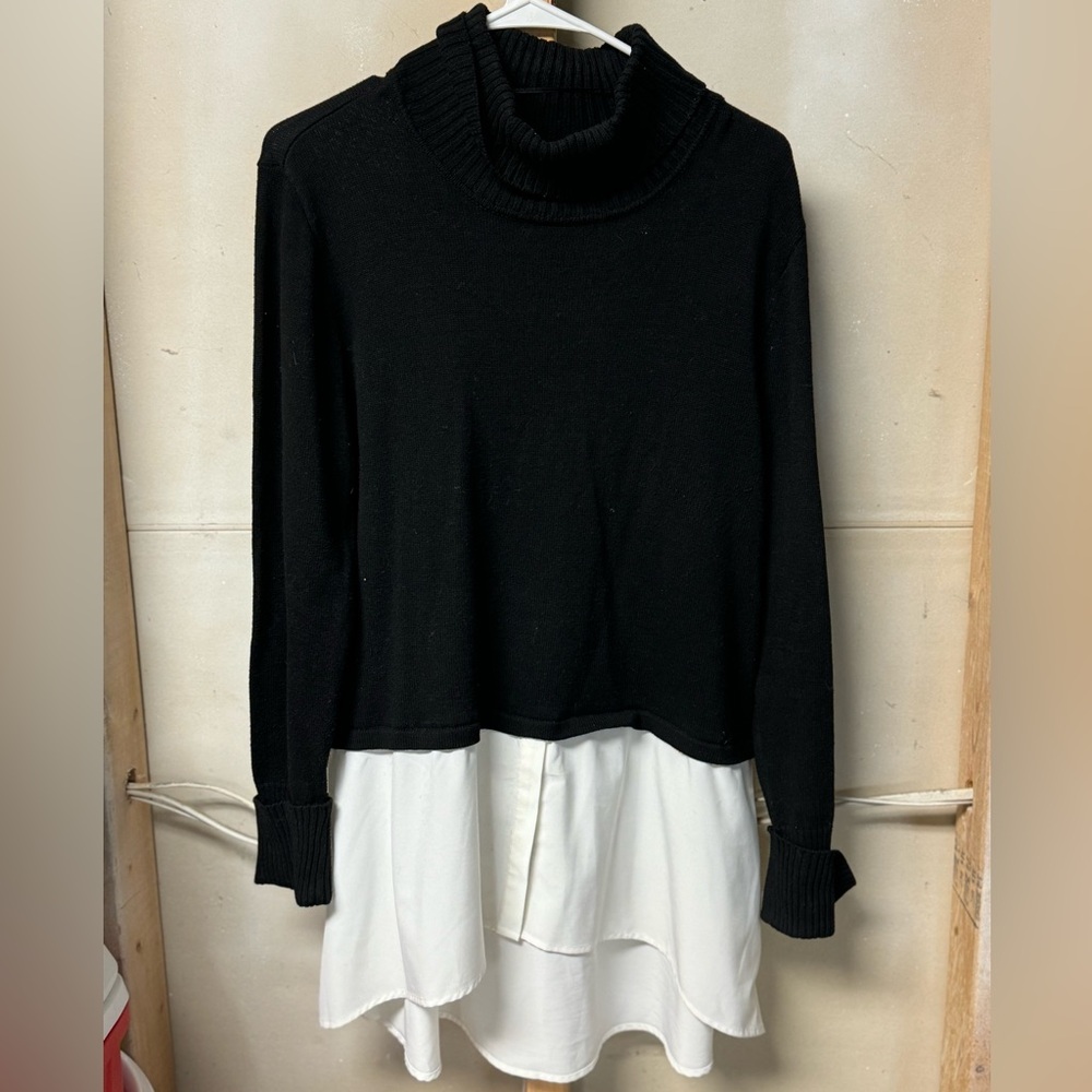 Women’s cute white and blackk sweater